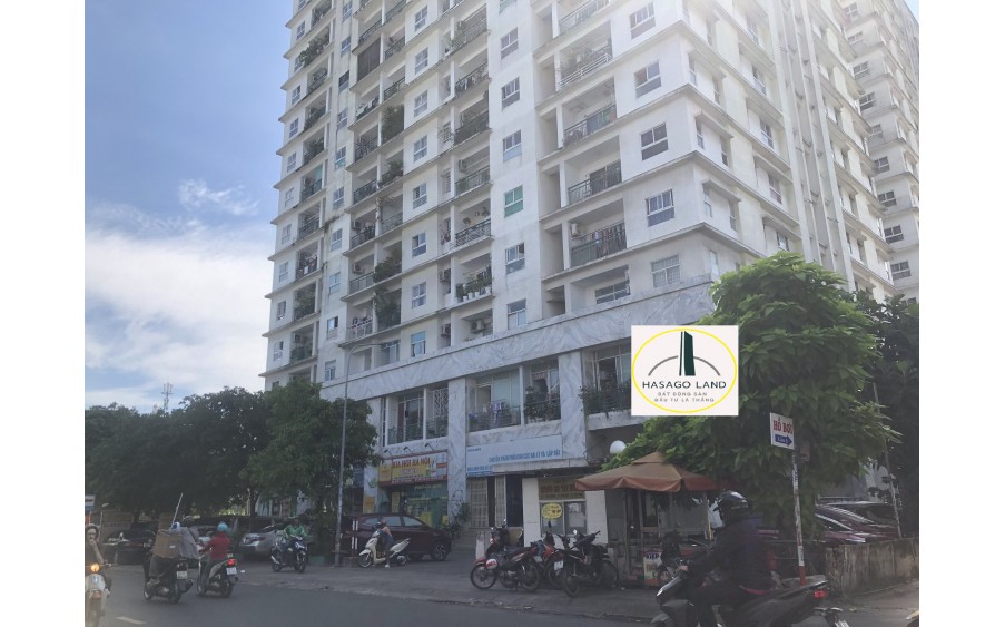 Cho thuê Nhà Mặt Tiền Tân Hương 100m2, 18 triệu,gần Chung Cư